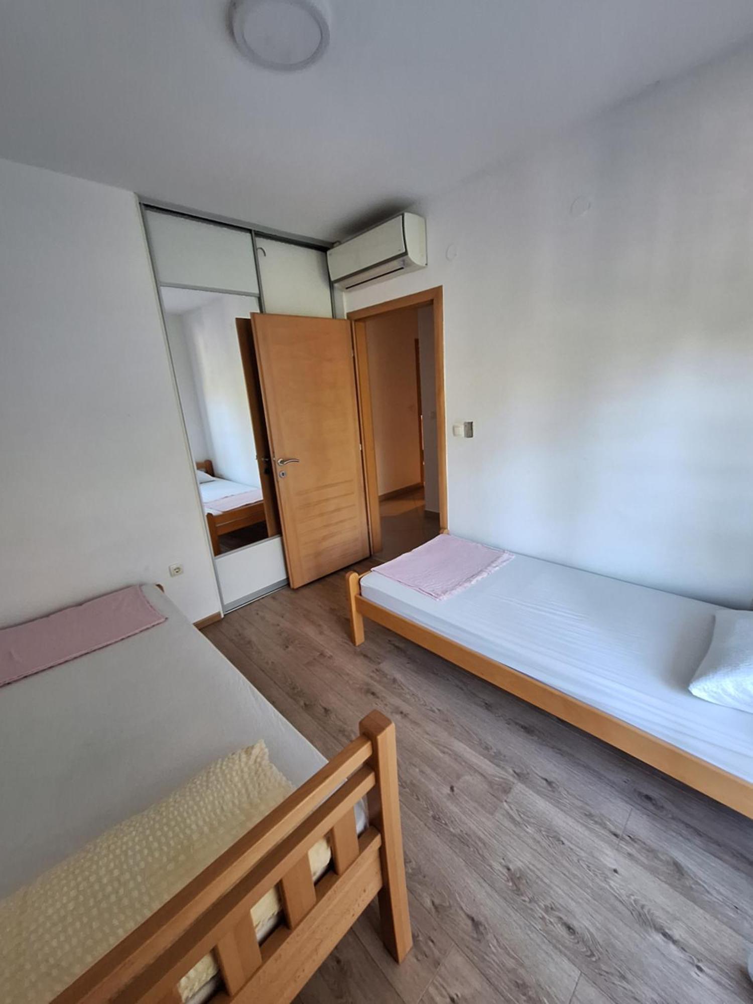 Apartment Enjoy Free Private Parking Mostar Dış mekan fotoğraf